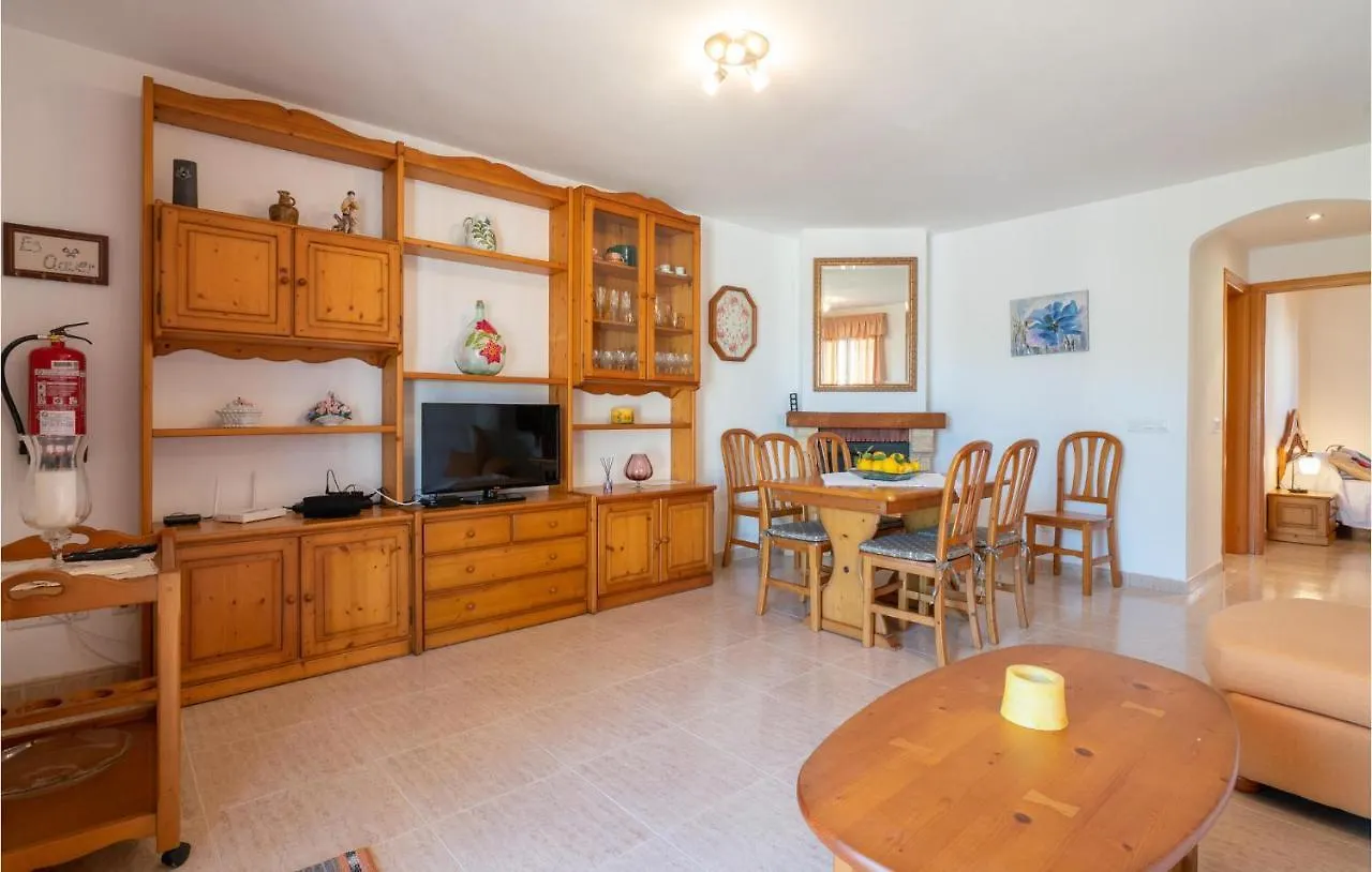4 Bedroom Stunning Home In Port Dalcudia 阿尔库迪亚港
